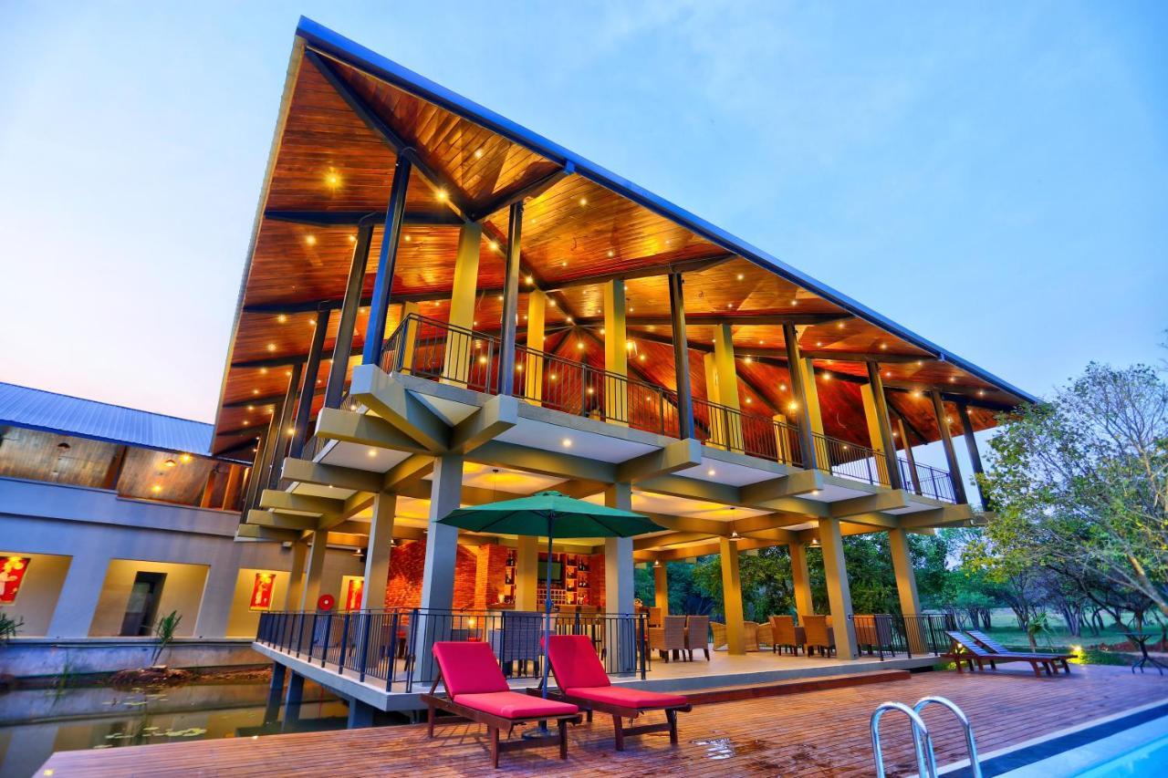 Tropical Life Resort And Spa Дамбулла Екстер'єр фото