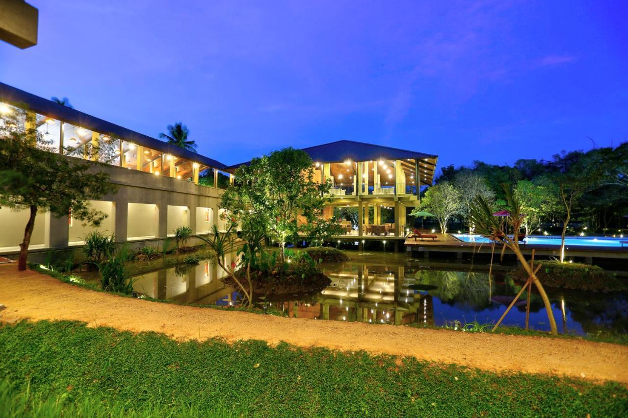 Tropical Life Resort And Spa Дамбулла Екстер'єр фото