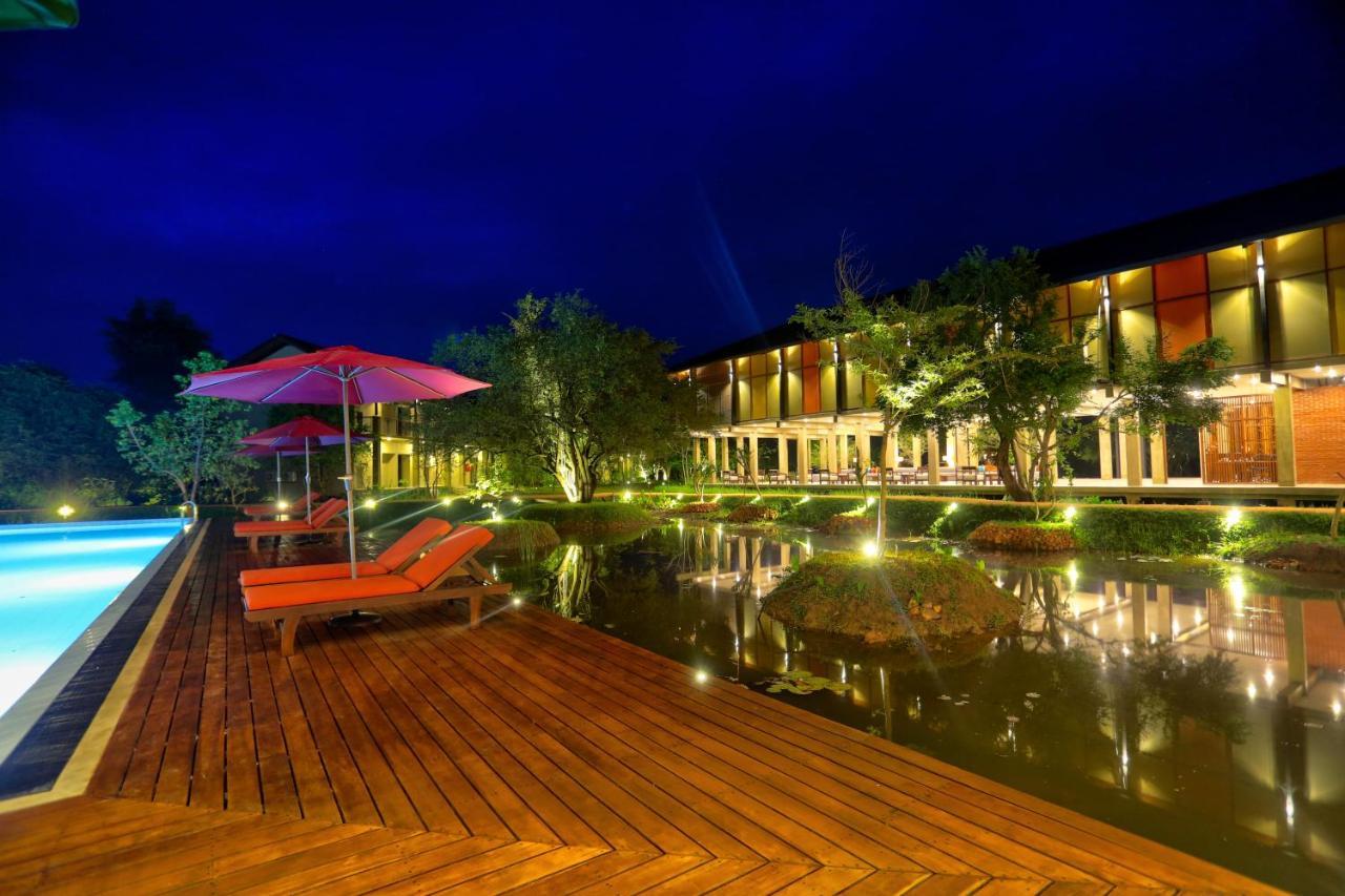 Tropical Life Resort And Spa Дамбулла Екстер'єр фото